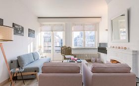Casiola - Beautiful And Spacious Studio With Side Seaview